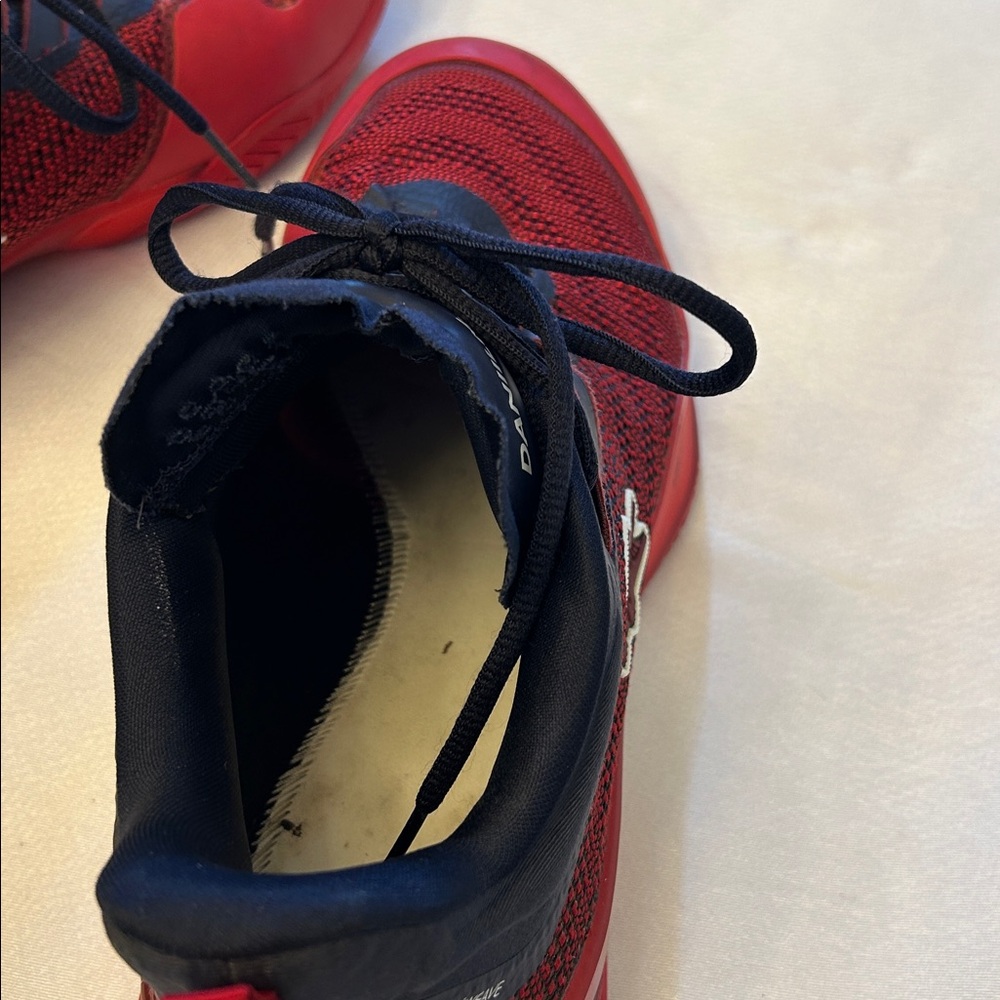Lacoste AGLT 23 Ultra Men’s Red and Blue Sneakers
Size 12.5 - Picture 9 of 11